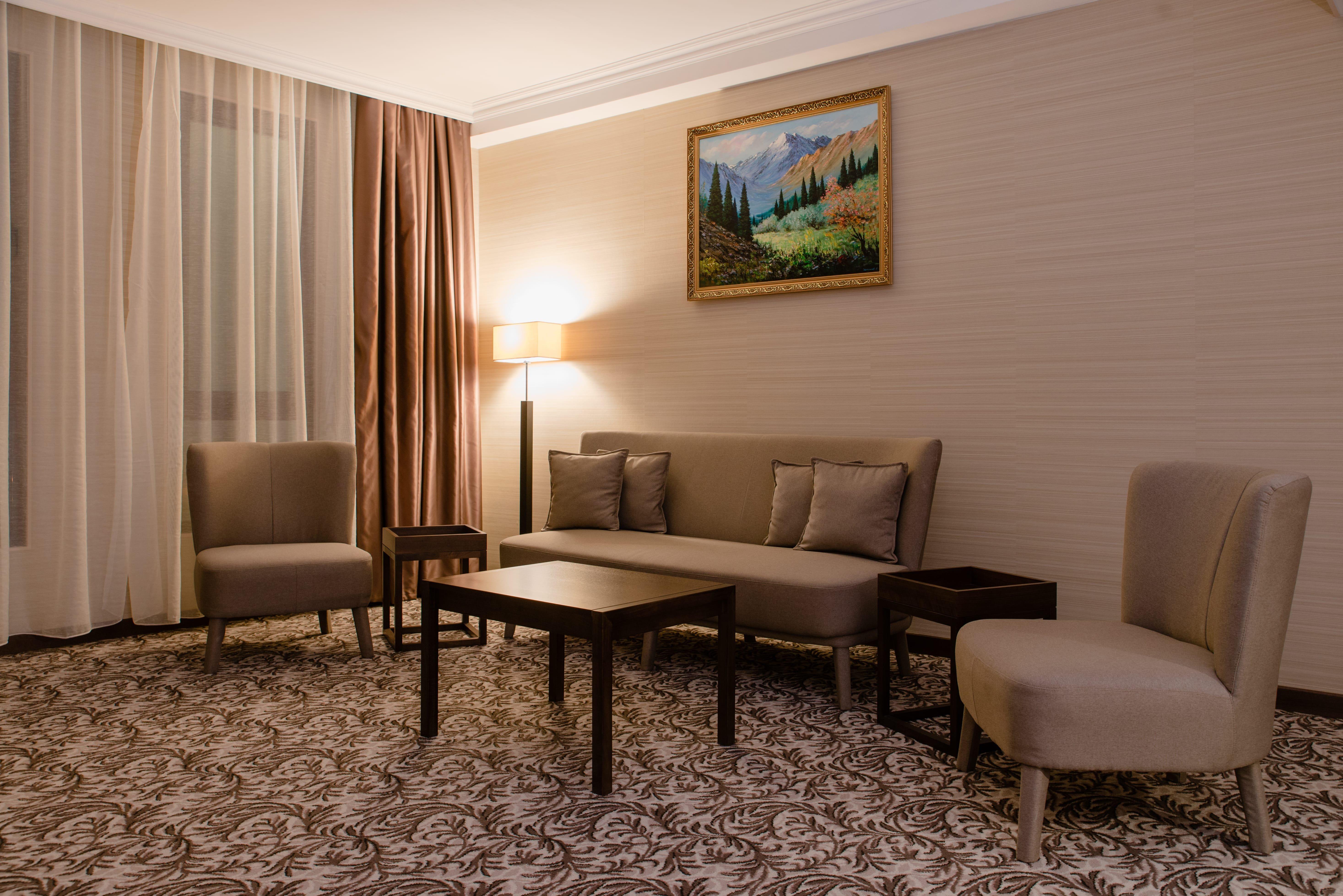 Holiday Inn Aktau By Ihg Kültér fotó