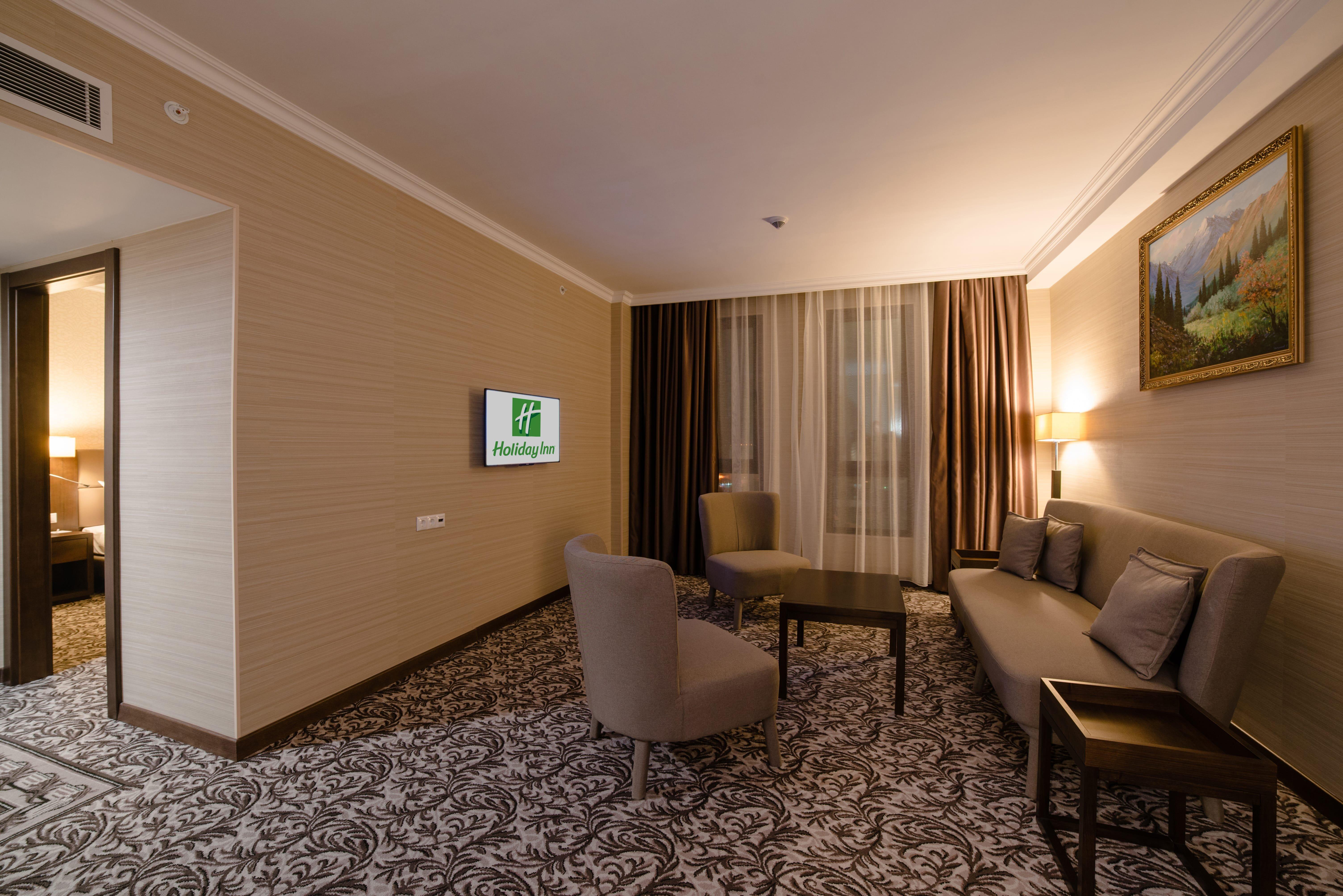 Holiday Inn Aktau By Ihg Kültér fotó