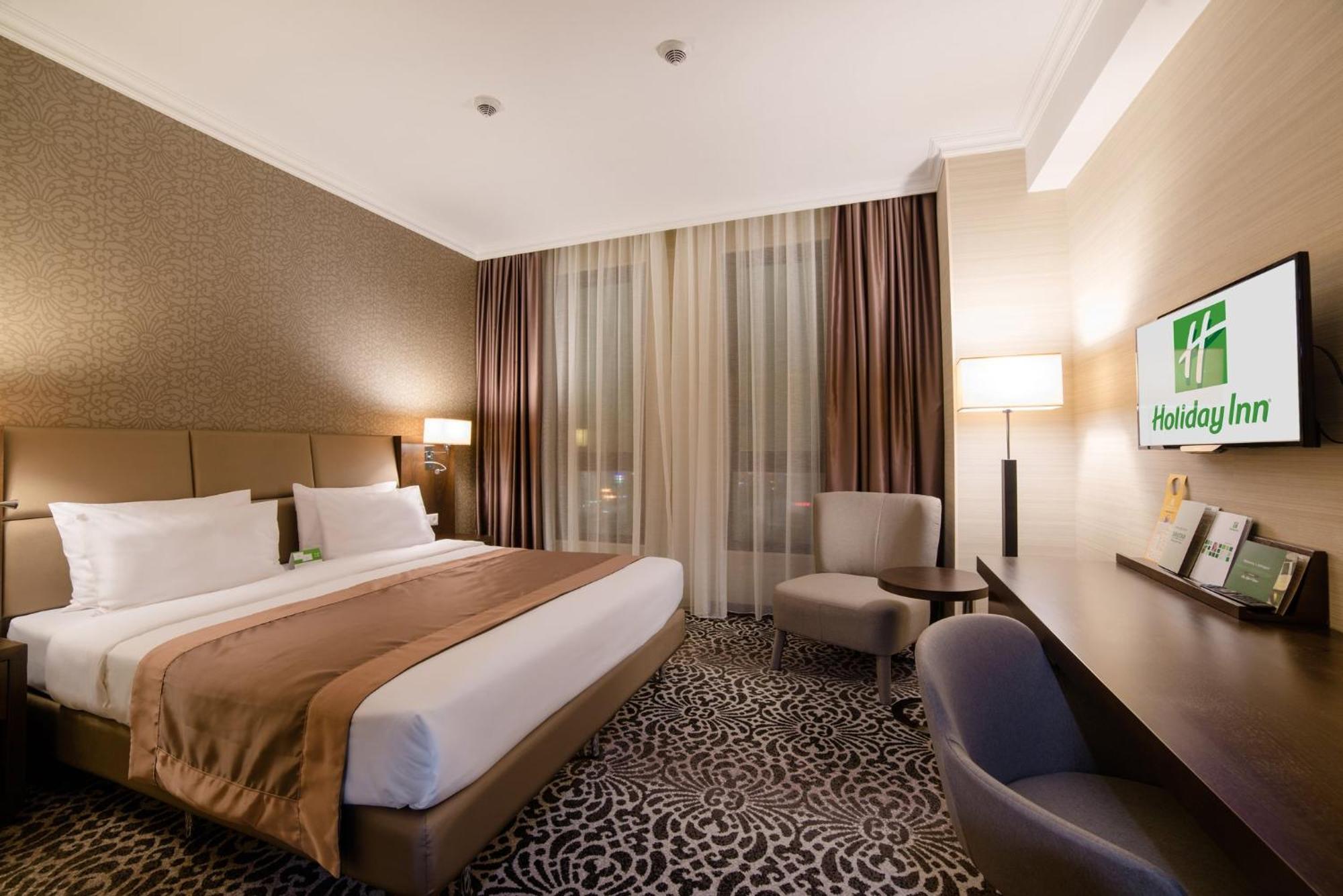 Holiday Inn Aktau By Ihg Kültér fotó